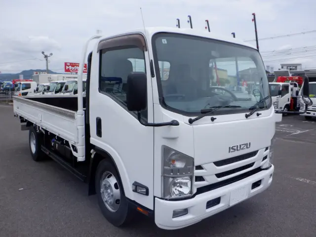 いすゞ エルフ 2RG-NPR88YN(2WD)の写真5