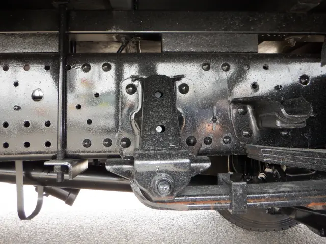 いすゞ エルフ 2RG-NPR88YN(2WD)の写真14