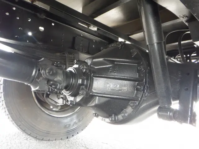 いすゞ エルフ 2RG-NPR88YN(2WD)の写真17