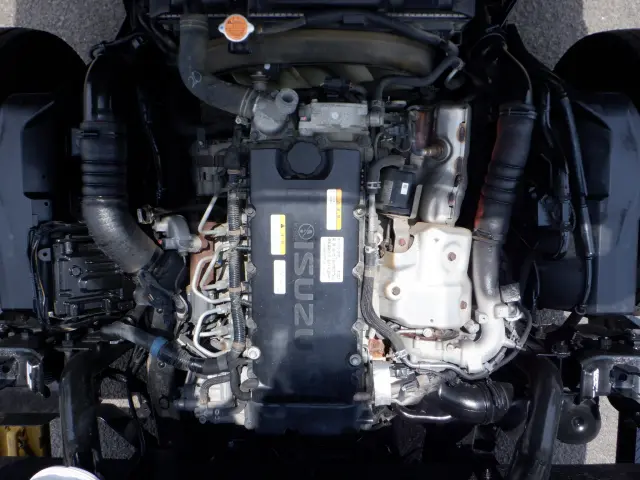 いすゞ エルフ 2RG-NPR88YN(2WD)の写真25