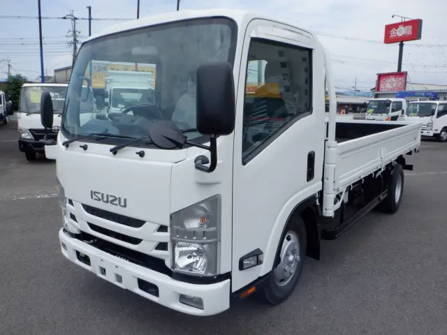 いすゞ エルフ 2RG-NMR88AR(2WD)の写真1