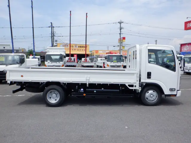 いすゞ エルフ 2RG-NMR88AR(2WD)の写真13