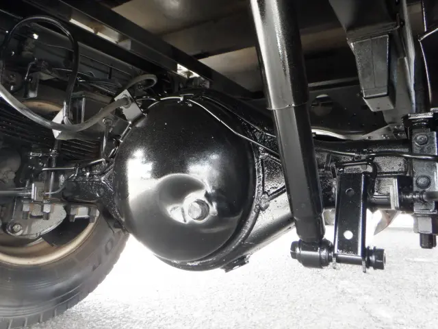 いすゞ エルフ 2RG-NMR88AR(2WD)の写真18