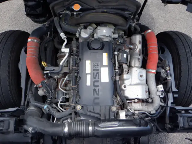 いすゞ エルフ 2RG-NMR88AR(2WD)の写真26