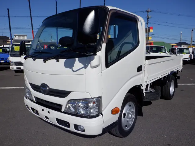 日野 デュトロ TKG-XZU605M(2WD)の写真1