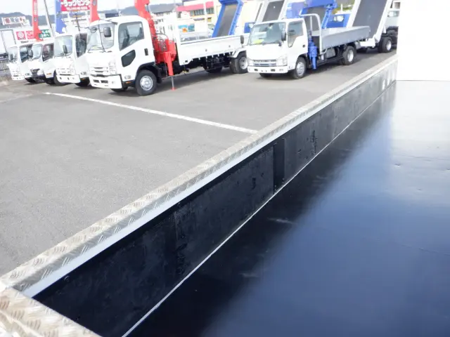 ＵＤ コンドル TKG-MK38L(2WD)の写真8