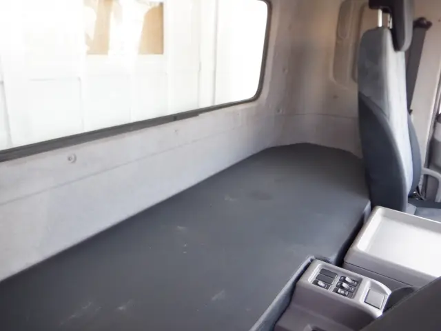 ＵＤ コンドル TKG-MK38L(2WD)の写真31