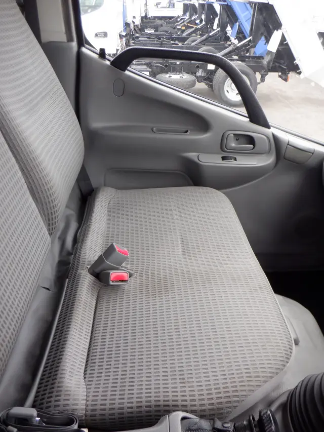 日野 デュトロ TKG-XZC605M(2WD)の写真41