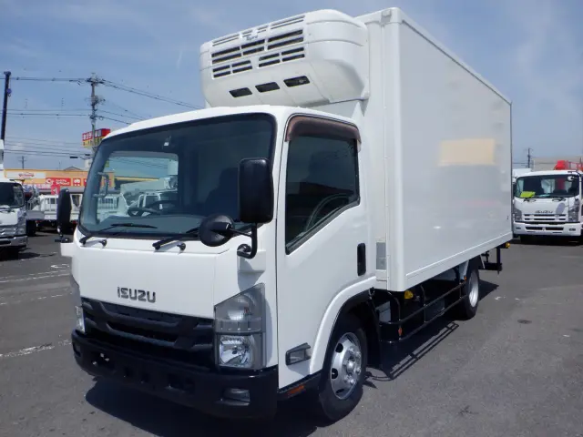 いすゞ エルフ TPG-NPR85AN(2WD)の写真1