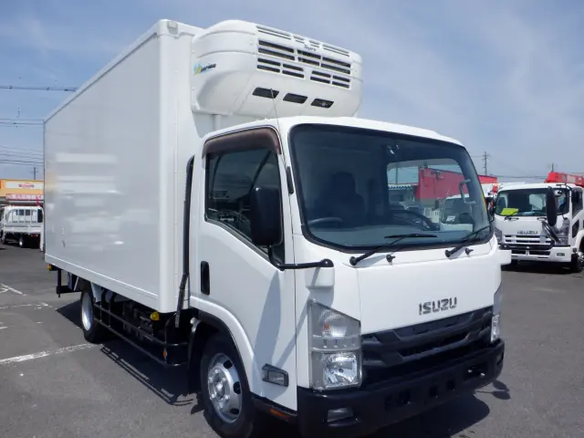 いすゞ エルフ TPG-NPR85AN(2WD)の写真5