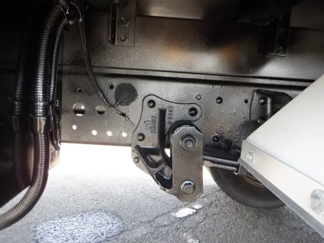 いすゞ エルフ TPG-NPR85AN(2WD)の写真26
