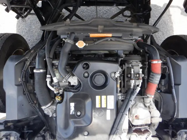 いすゞ エルフ TPG-NPR85AN(2WD)の写真32