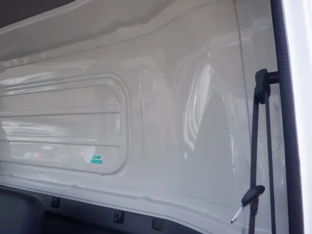 いすゞ エルフ TPG-NPR85AN(2WD)の写真41