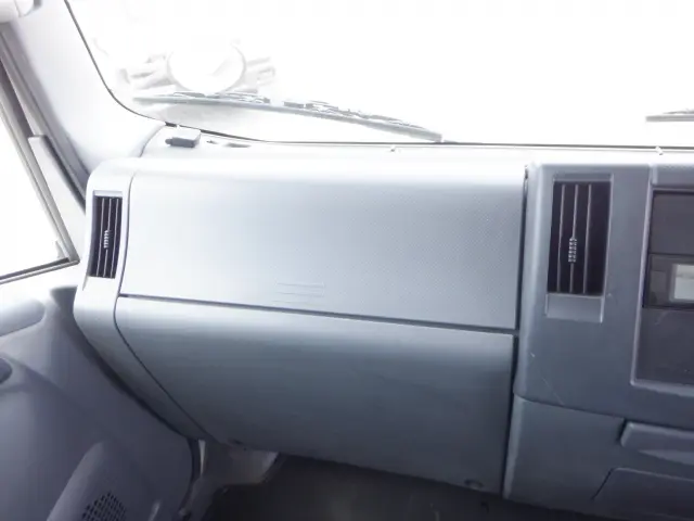 いすゞ エルフ TPG-NPR85AN(2WD)の写真42