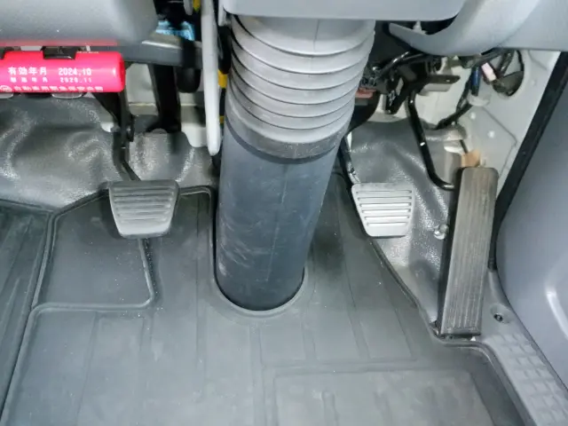 いすゞ エルフ TPG-NPR85AN(2WD)の写真45