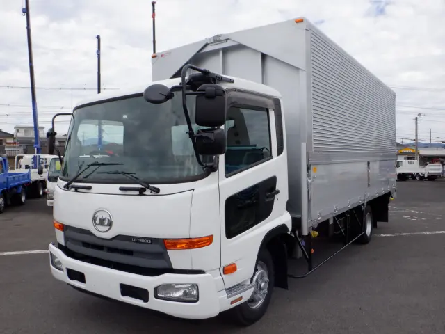 ＵＤ コンドル TKG-MK38L(2WD)の写真1