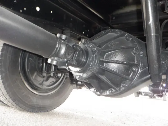 いすゞ エルフ TRG-NMR85AN(2WD)の写真24