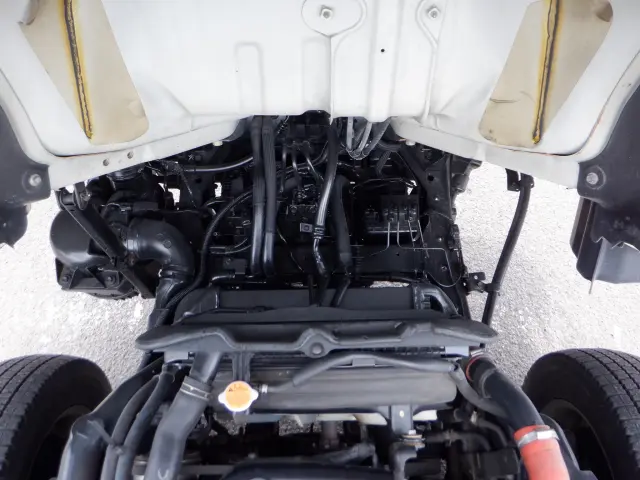 いすゞ エルフ TRG-NMR85AN(2WD)の写真32