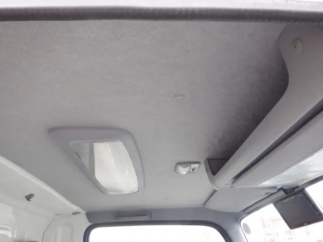 いすゞ エルフ TRG-NMR85AN(2WD)の写真34