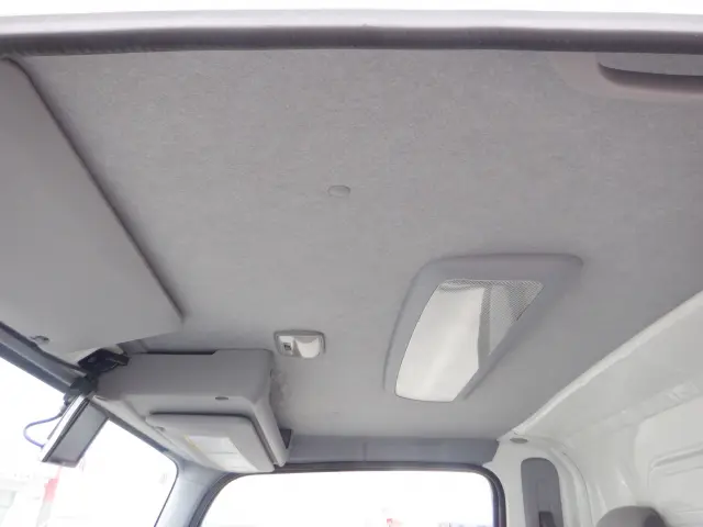 いすゞ エルフ TRG-NMR85AN(2WD)の写真35