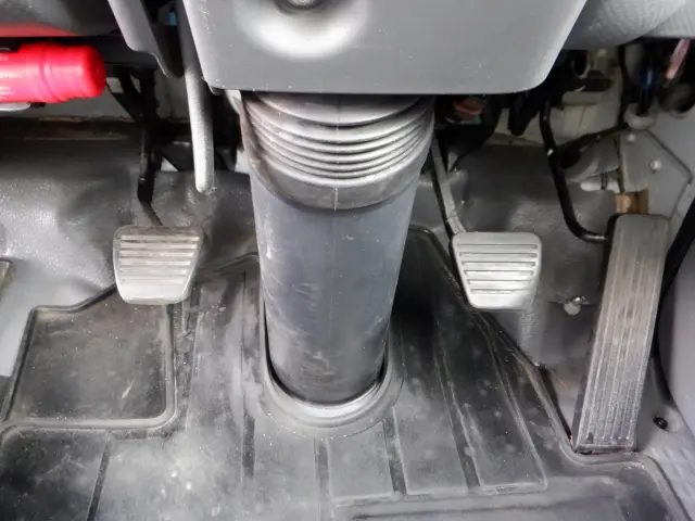 いすゞ エルフ TRG-NMR85AN(2WD)の写真45