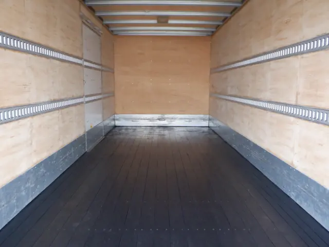 日野 レンジャー TKG-FD9JLAA(2WD)の写真11