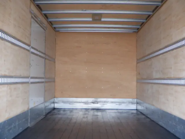 日野 レンジャー TKG-FD9JLAA(2WD)の写真12