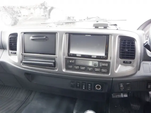 日野 レンジャー TKG-FD9JLAA(2WD)の写真44