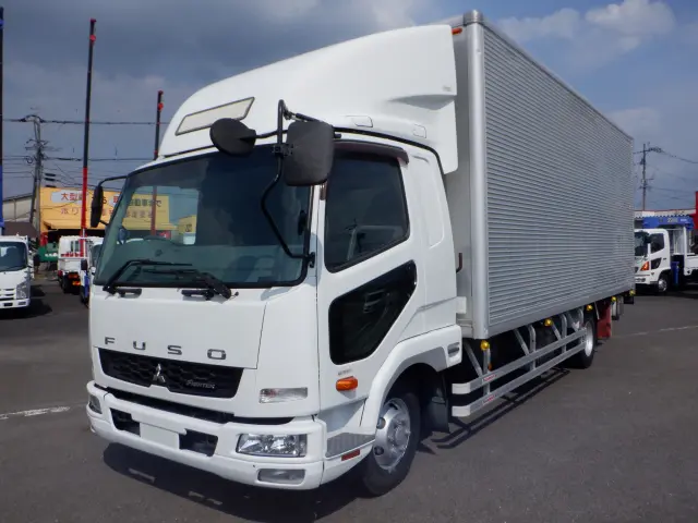 三菱 ファイター TKG-FK61F(2WD)の写真1