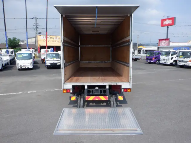 三菱 ファイター TKG-FK61F(2WD)の写真3