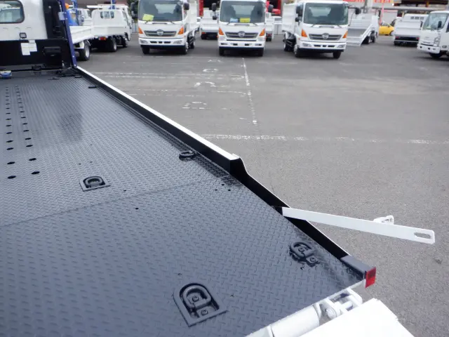 日産 アトラス 2RG-APR88AN(2WD)の写真13