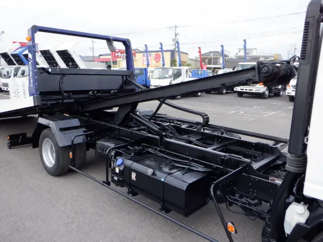 日産 アトラス 2RG-APR88AN(2WD)の写真15