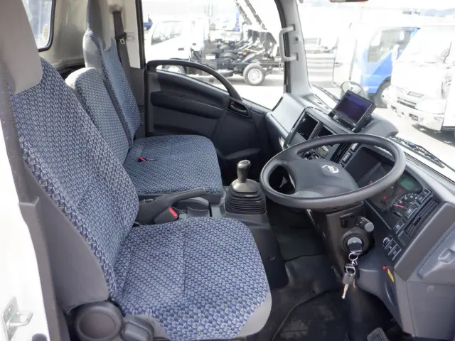 日産 アトラス 2RG-APR88AN(2WD)の写真39