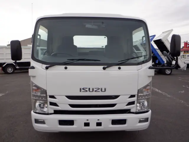 いすゞ エルフ TRG-NPR85AN(2WD)の写真5