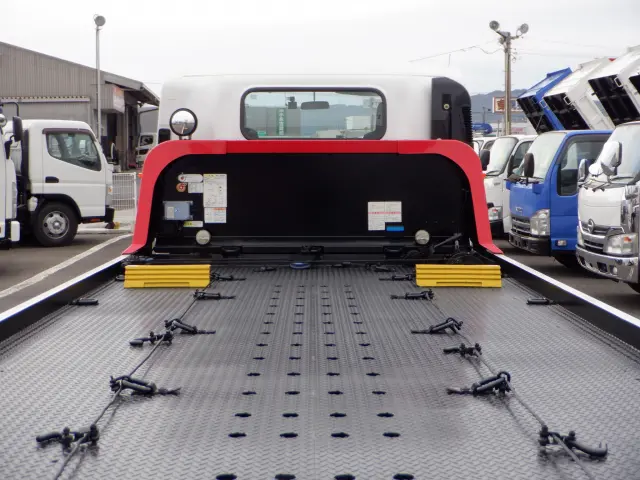 いすゞ エルフ TRG-NPR85AN(2WD)の写真10