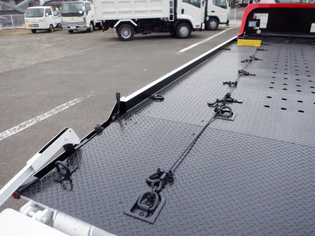 いすゞ エルフ TRG-NPR85AN(2WD)の写真13