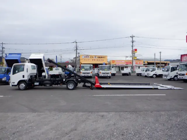 いすゞ エルフ TRG-NPR85AN(2WD)の写真18