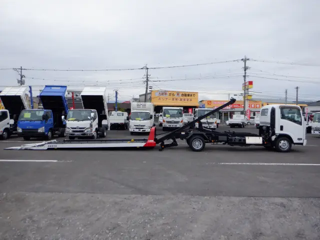 いすゞ エルフ TRG-NPR85AN(2WD)の写真19