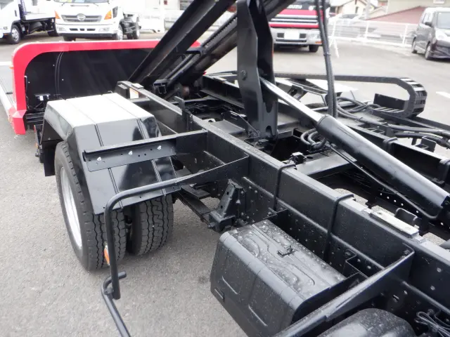 いすゞ エルフ TRG-NPR85AN(2WD)の写真25