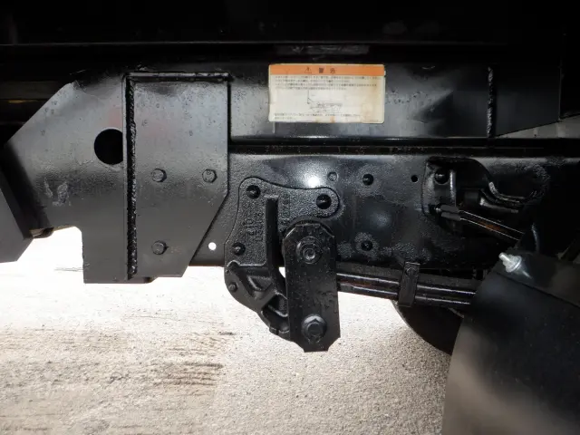 いすゞ エルフ TRG-NPR85AN(2WD)の写真34