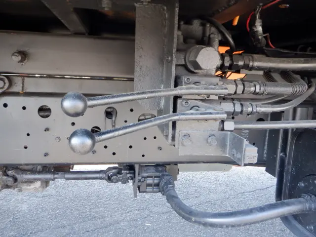 日野 レンジャー BDG-FC6JKWA(2WD)の写真17