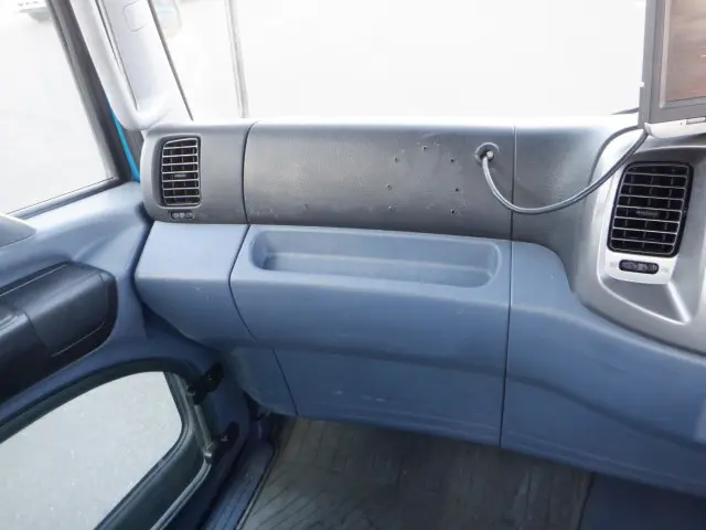 日野 レンジャー BDG-FC6JKWA(2WD)の写真37