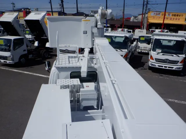 日野 デュトロ BDG-XZU354E(2WD)の写真13