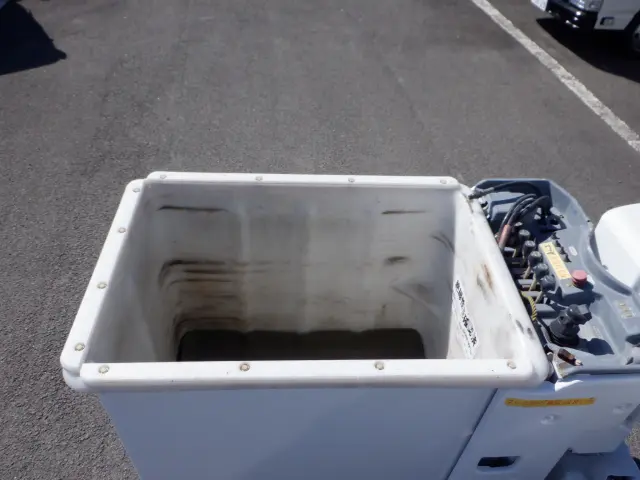 日野 デュトロ BDG-XZU354E(2WD)の写真22