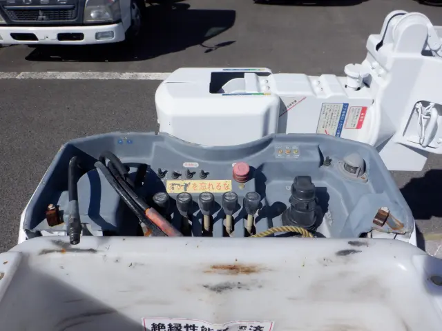 日野 デュトロ BDG-XZU354E(2WD)の写真24