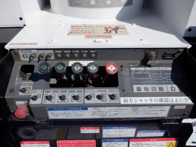 日野 デュトロ BDG-XZU354E(2WD)の写真25