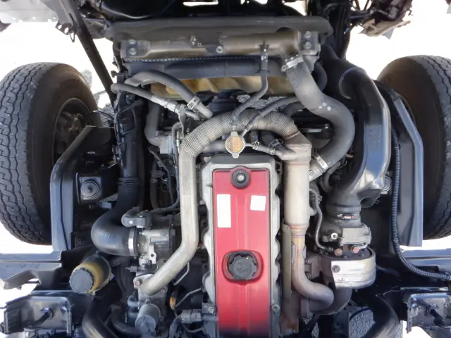 日野 デュトロ BDG-XZU354E(2WD)の写真37