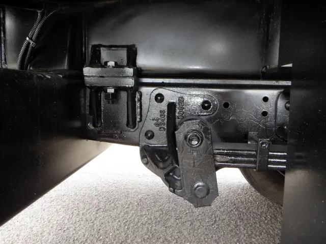 いすゞ エルフ BKG-NKR85N(2WD)の写真30