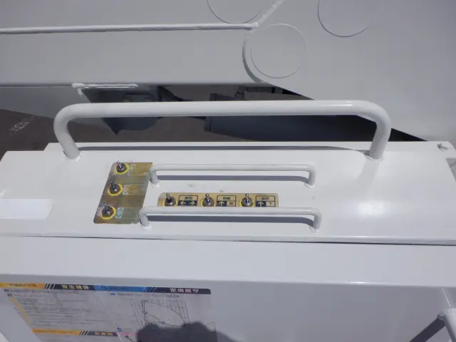 いすゞ エルフ TKG-NKR85N(2WD)の写真14