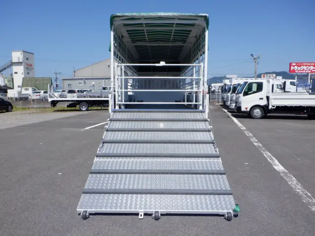 ＵＤ コンドル SKG-MK38L(2WD)の写真3